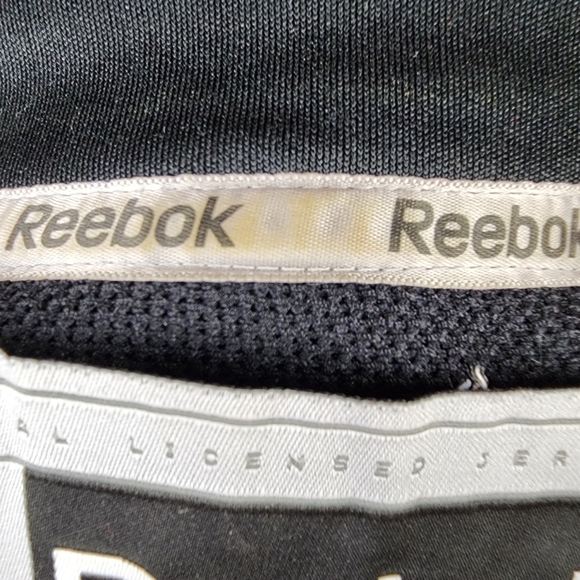 Reebok Licensed NHL New Jersey Devils Home Hockey Jersey Blank Size Large Red - Picture 15 of 16